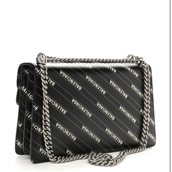 SOLD: GUCCI X BALENCIAGA Calfskin Logo Print Dionysus Shoulder Bag Black - Picture 3 of 12